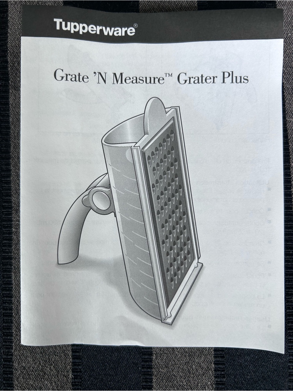 Tupperware Grate ‘N Measure Grater Plus
